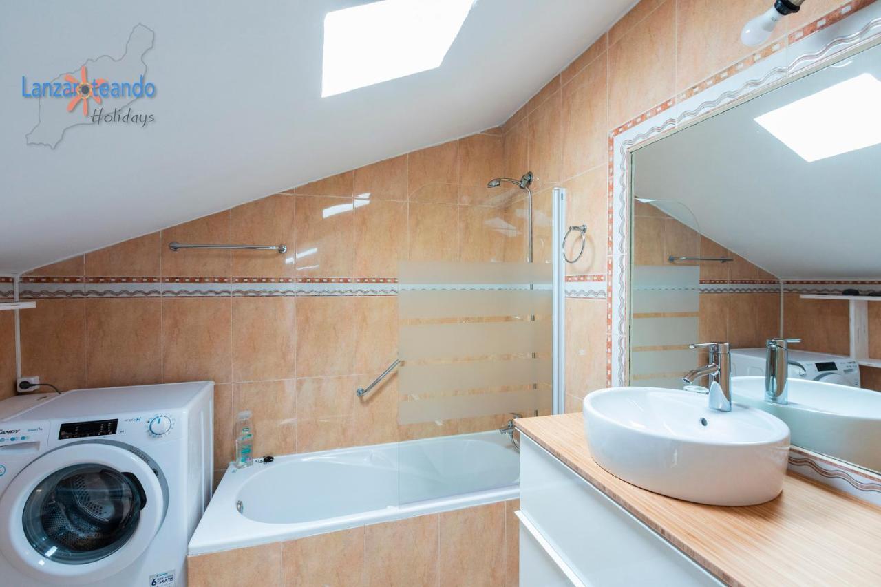 Vivienda Vacacional Sunny - Duplex Apartment 2Beds 2 Baths Costa Teguise Exterior photo
