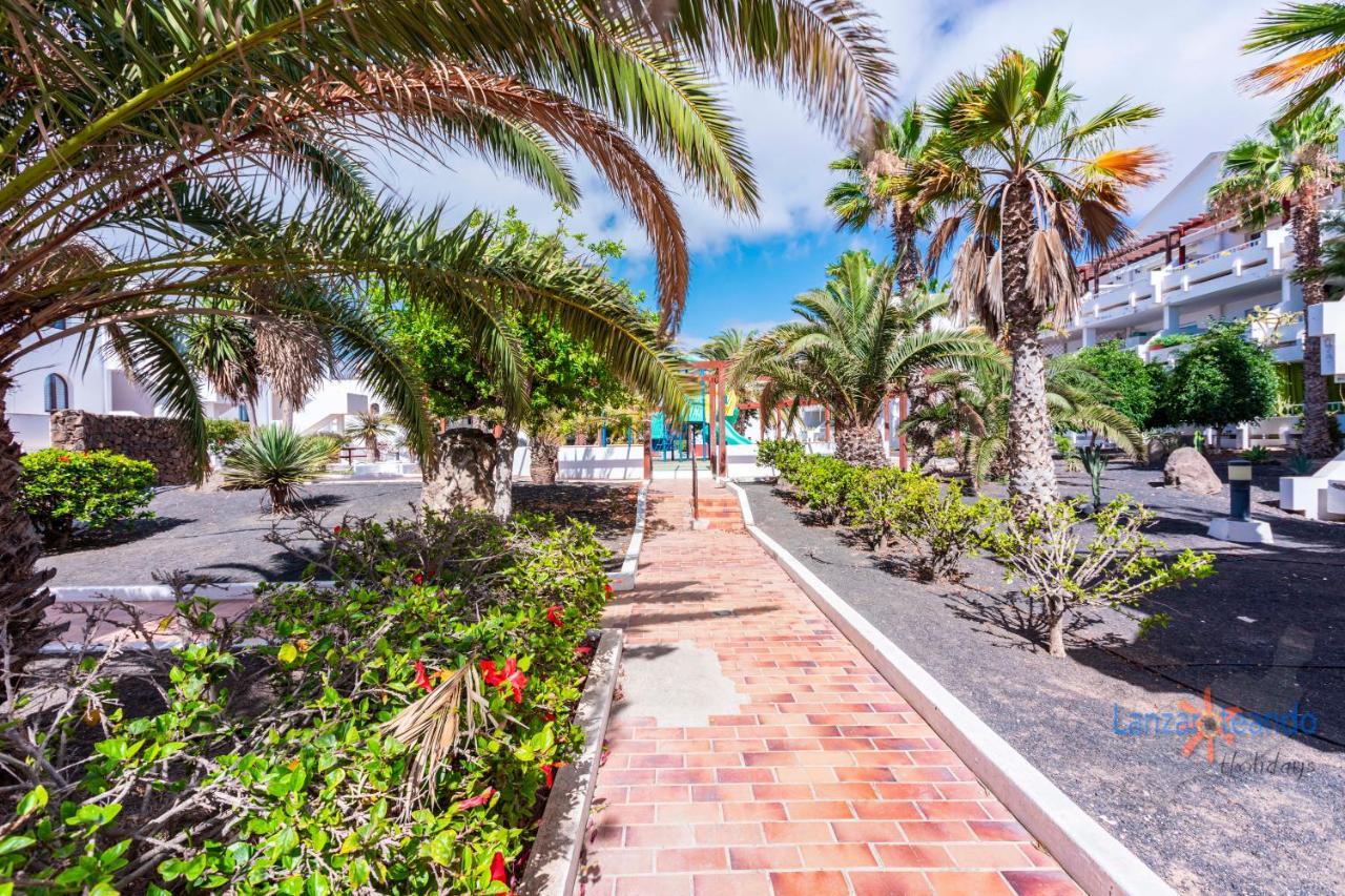 Vivienda Vacacional Sunny - Duplex Apartment 2Beds 2 Baths Costa Teguise Exterior photo