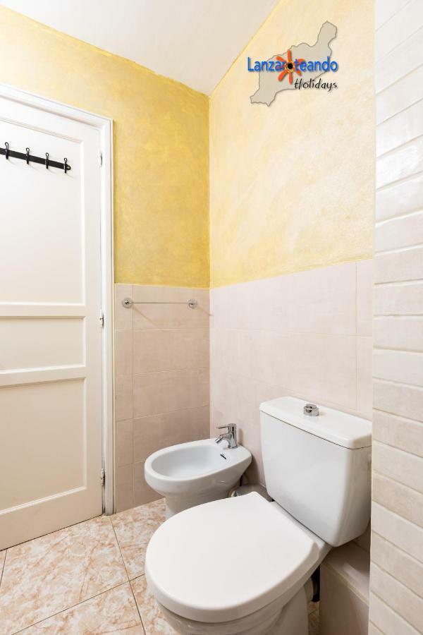 Vivienda Vacacional Sunny - Duplex Apartment 2Beds 2 Baths Costa Teguise Exterior photo
